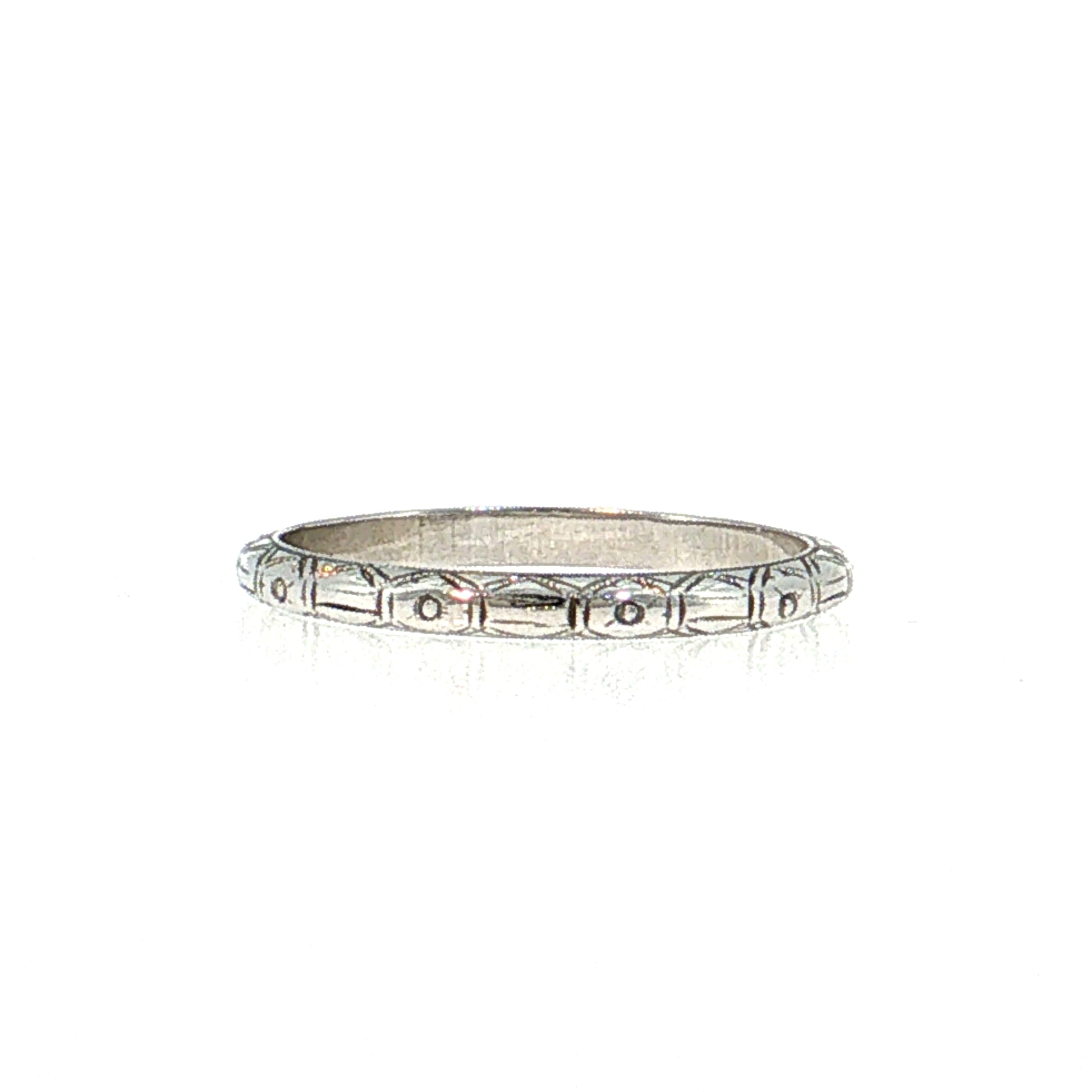 Antique Art Deco Engraved Wedding Band 18k White Gold