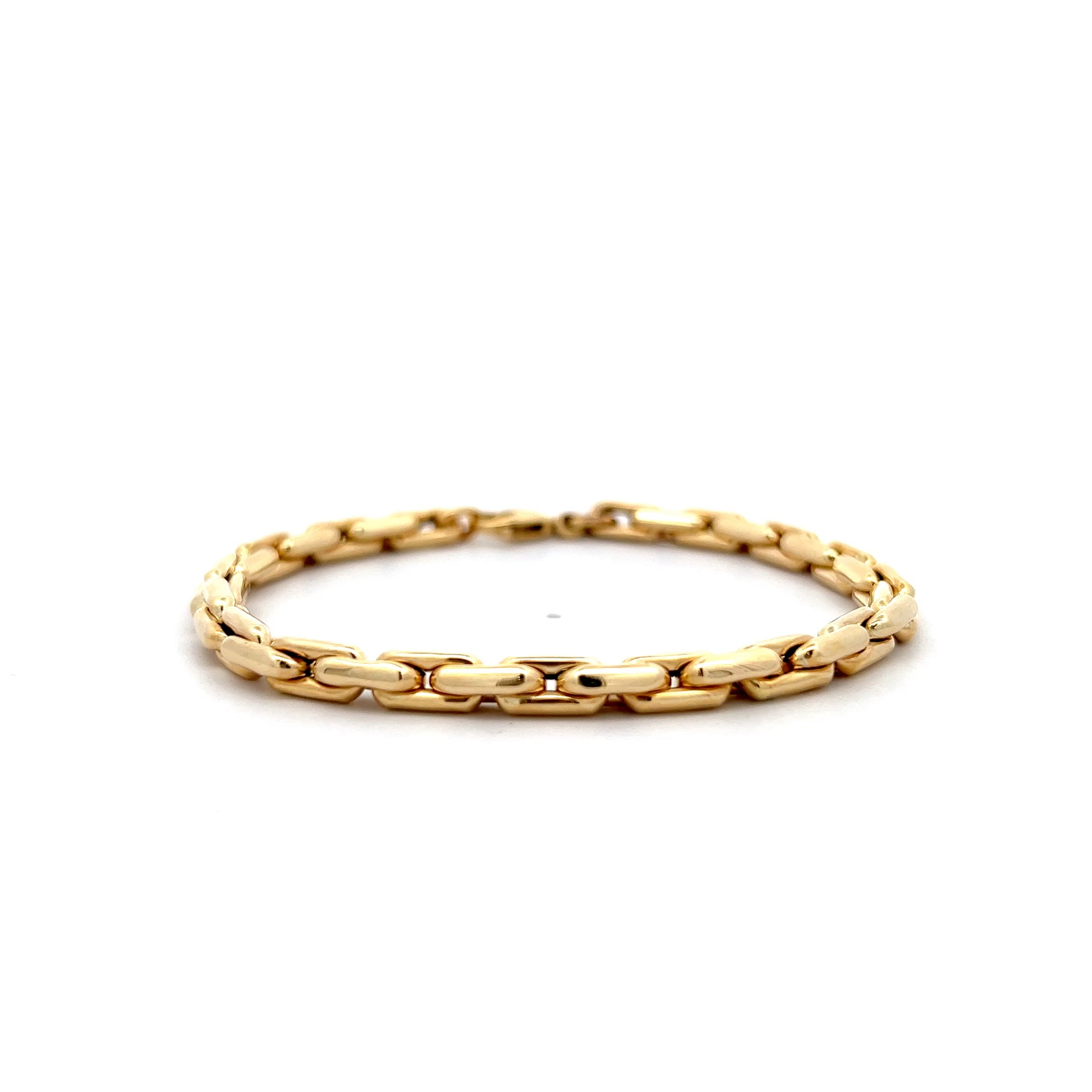 Classic Oval Link Chain Bracelet in 14k Yellow Gold