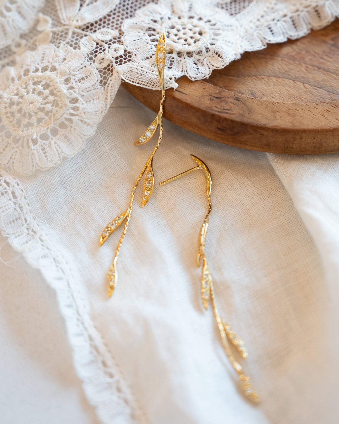 Diamond Leaf Vine Drop Earrings 18k Yellow Gold
