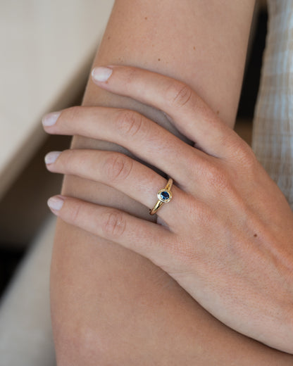 .45 Oval Blue Sapphire Solitaire Ring 14k