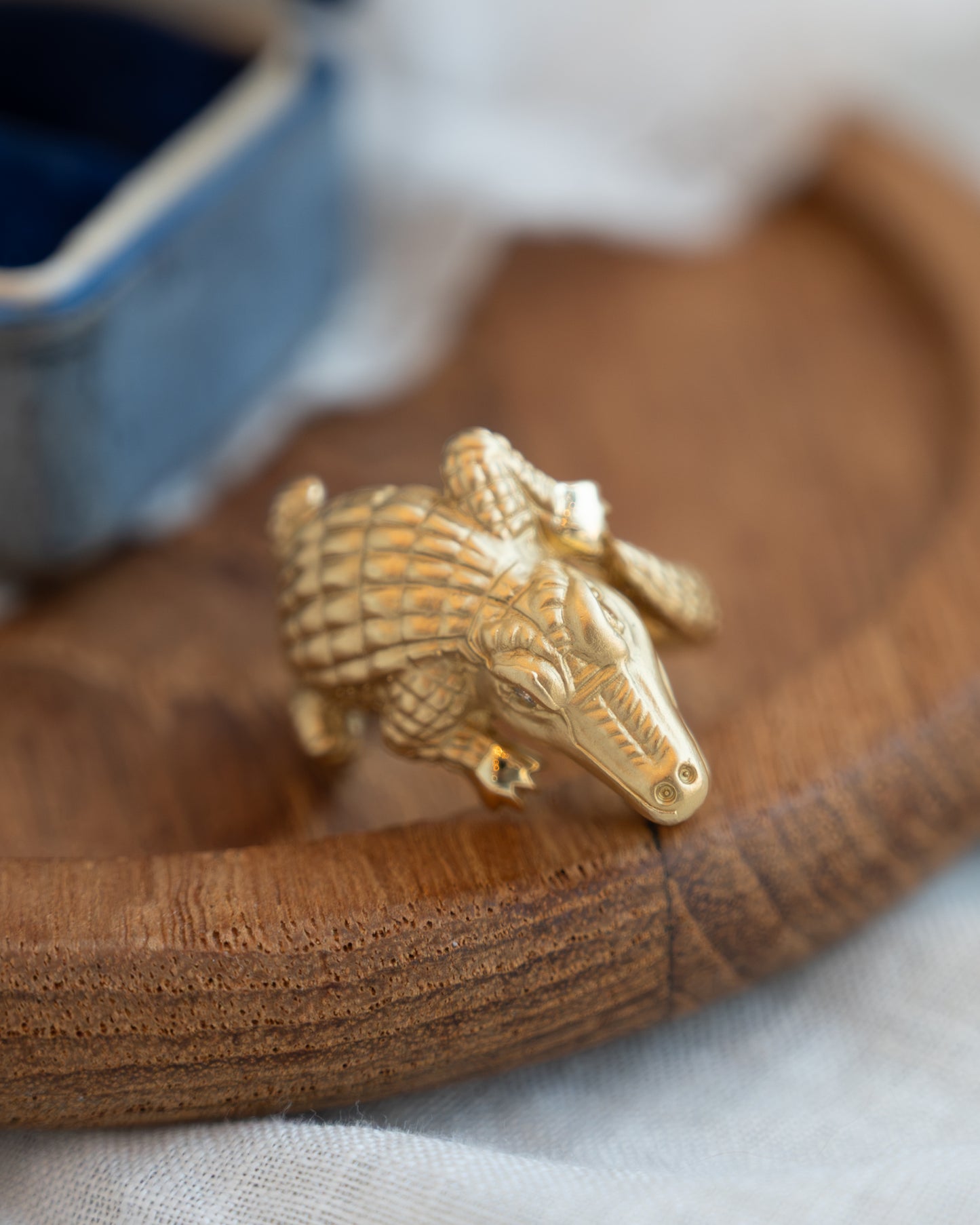 Diamond Alligator Cocktail Ring 18k Yellow Gold