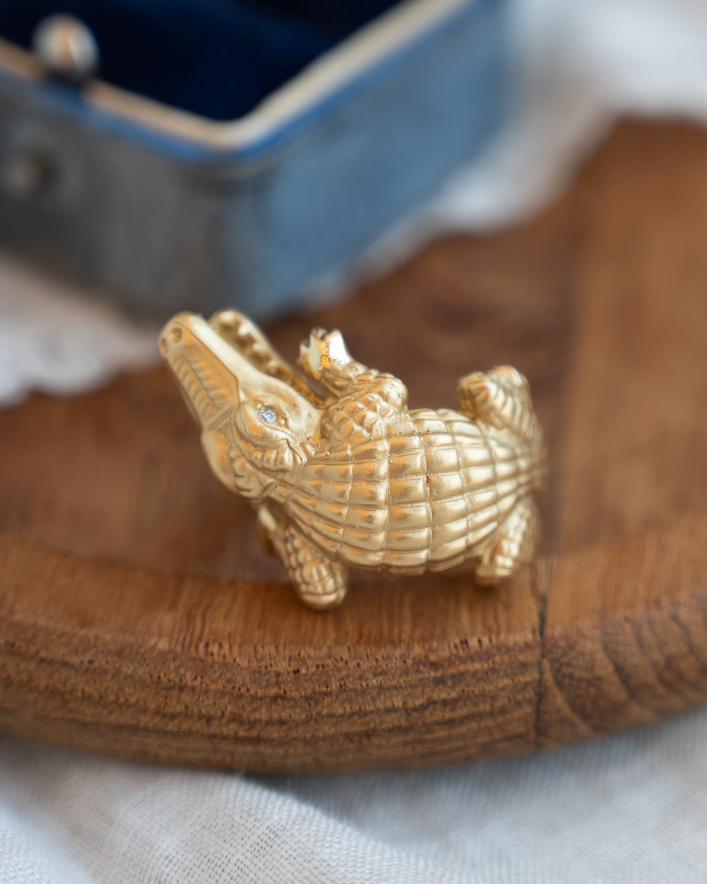 Diamond Alligator Cocktail Ring 18k Yellow Gold