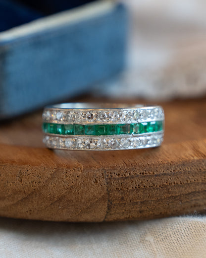 .75 Vintage Mid-Century Diamond & Emerald Stacking Ring Platinum