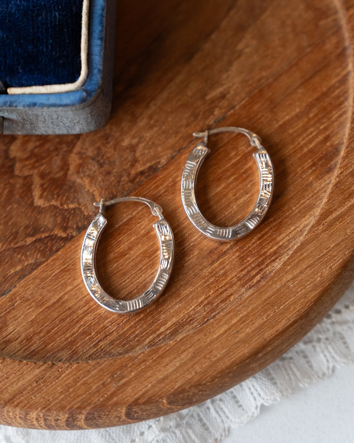 Oval Hoop Earrings 14k White Gold