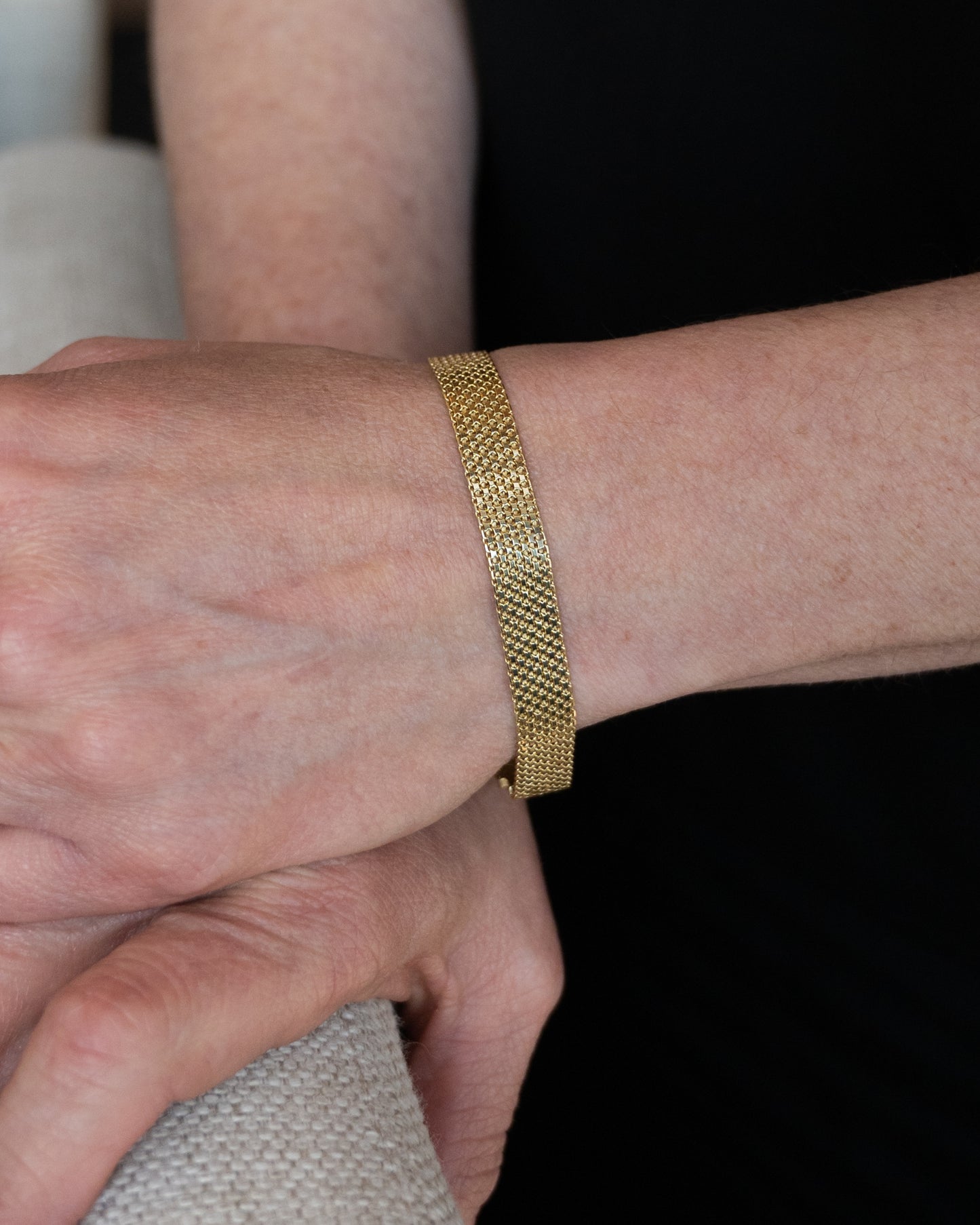 Vintage Retro Mesh Chain Bracelet 14k Yellow Gold