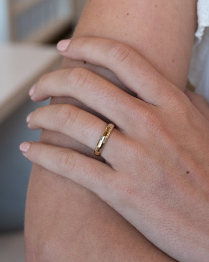 Faceted Comfort Fit Wedding Band 14k Yellow Gold