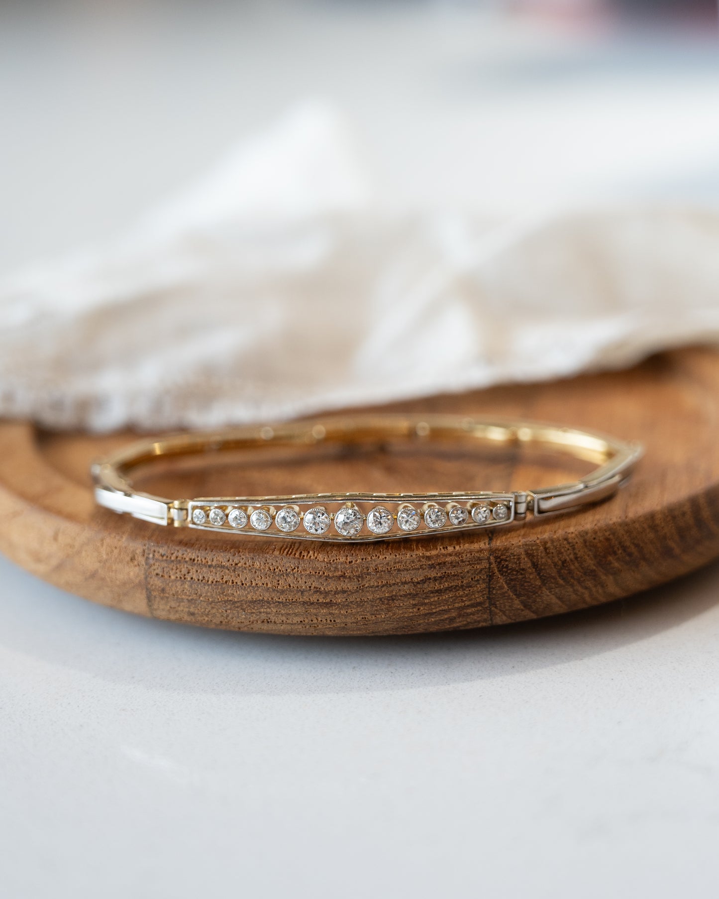 .70 Vintage Diamond Stretch Bracelet 14k Two-Tone Gold