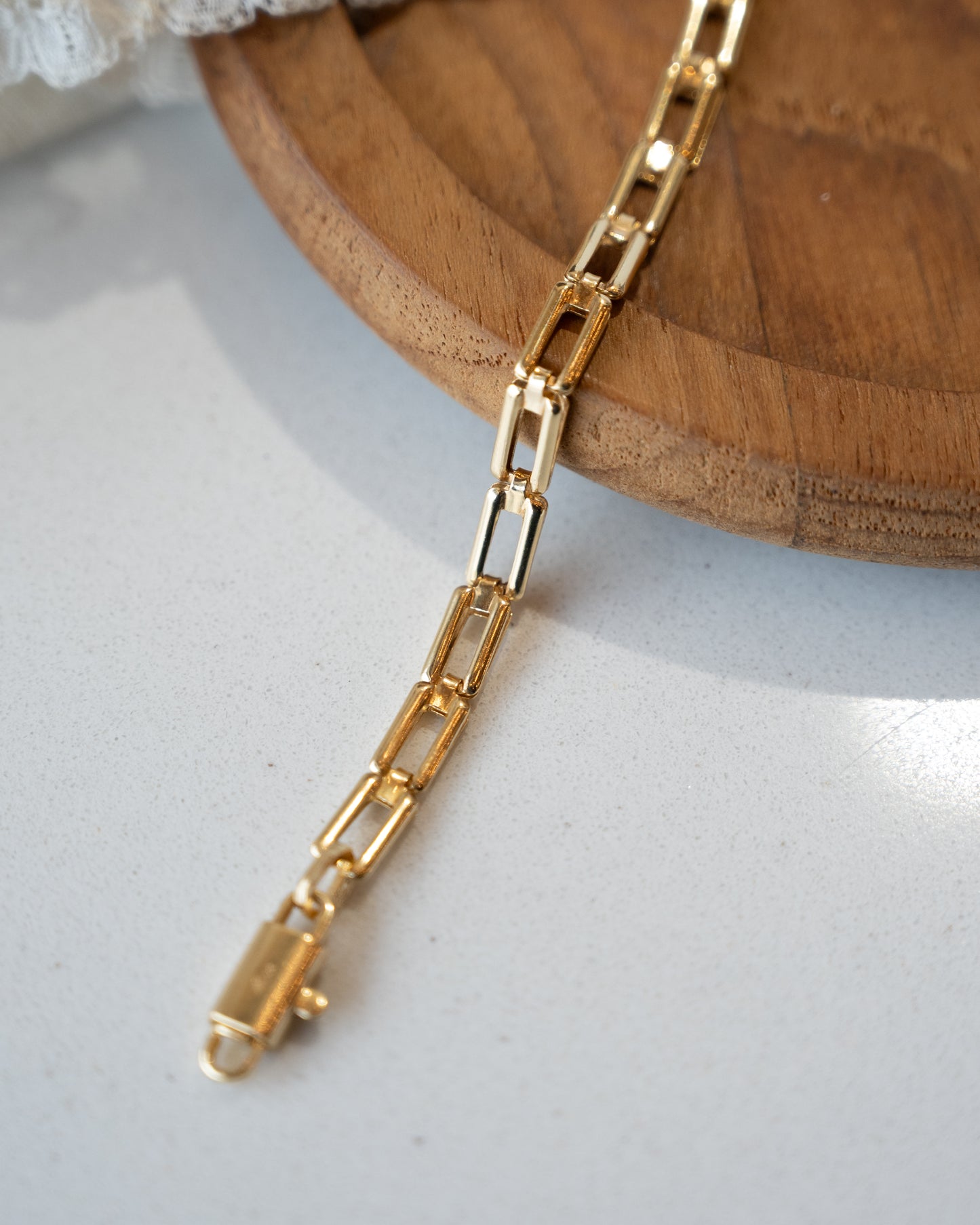 Rectangular Paperclip Link Bracelet 18k Yellow Gold