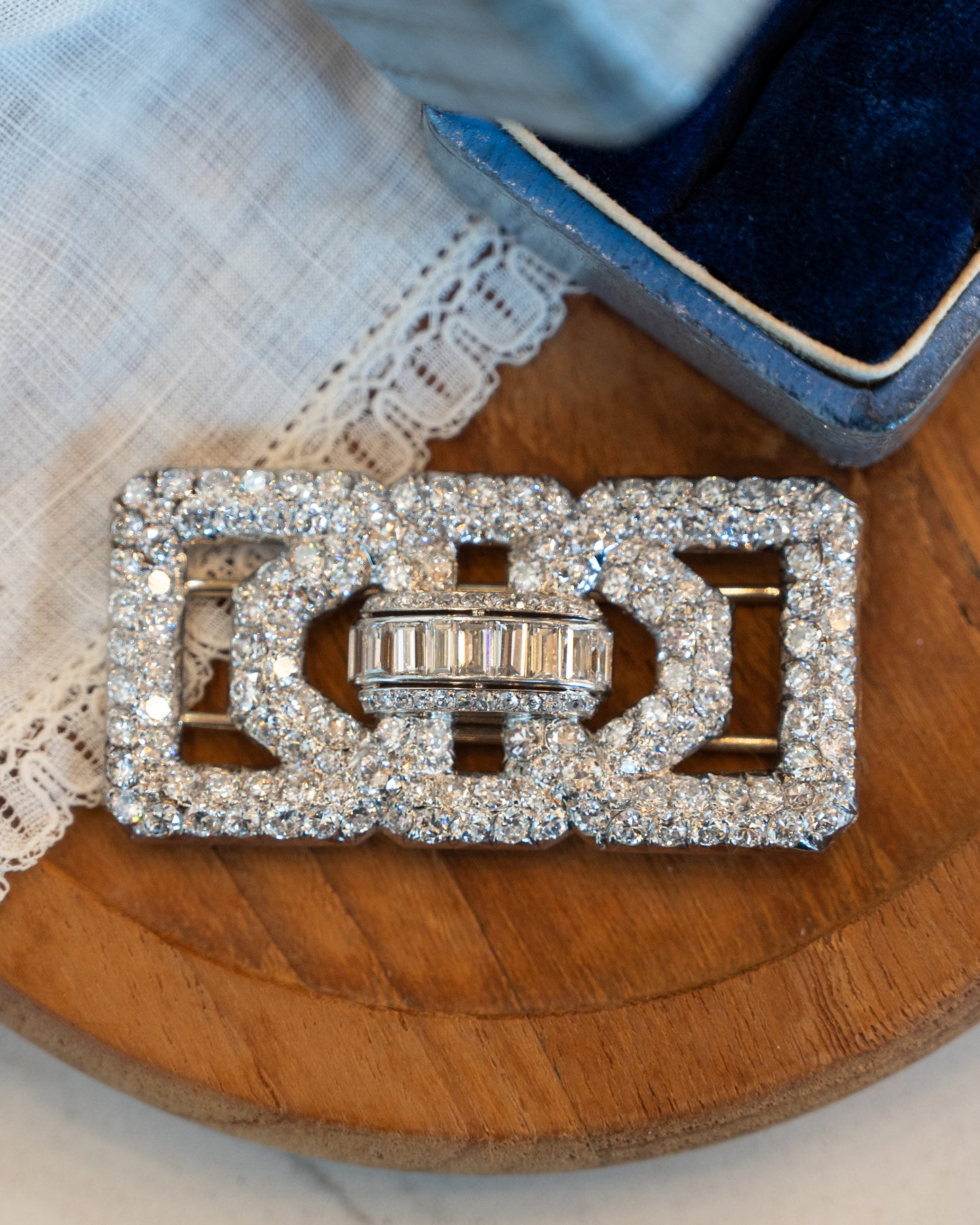 7.52 Vintage Art Deco Diamond Brooch Platinum