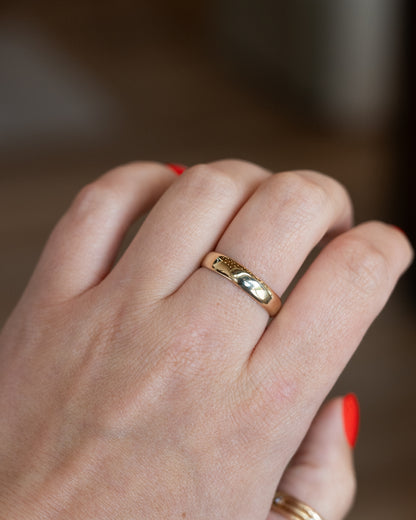 Men's European Light Wedding Band 14k Yellow Gold