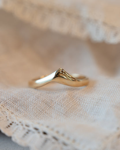 Contoured Stacking Band 14k Yellow Gold