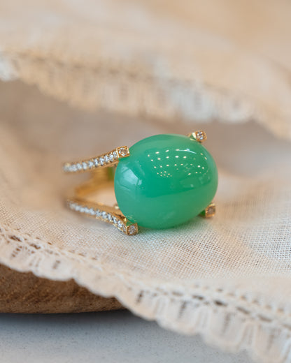 18.48 Chrysoprase Cocktail Ring 18k Yellow Gold