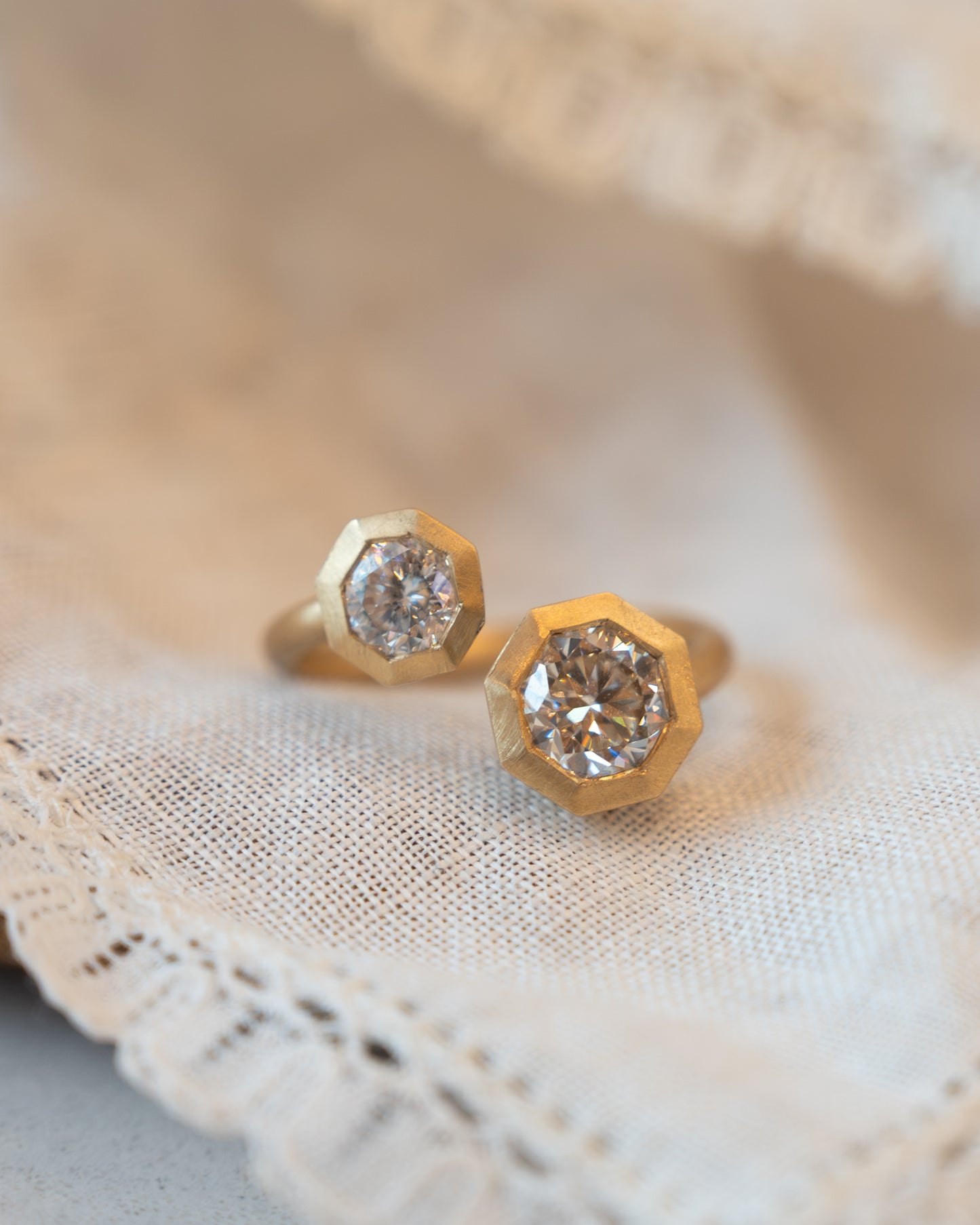 1.52 Modern Diamond Toi Et Moi Ring 18k