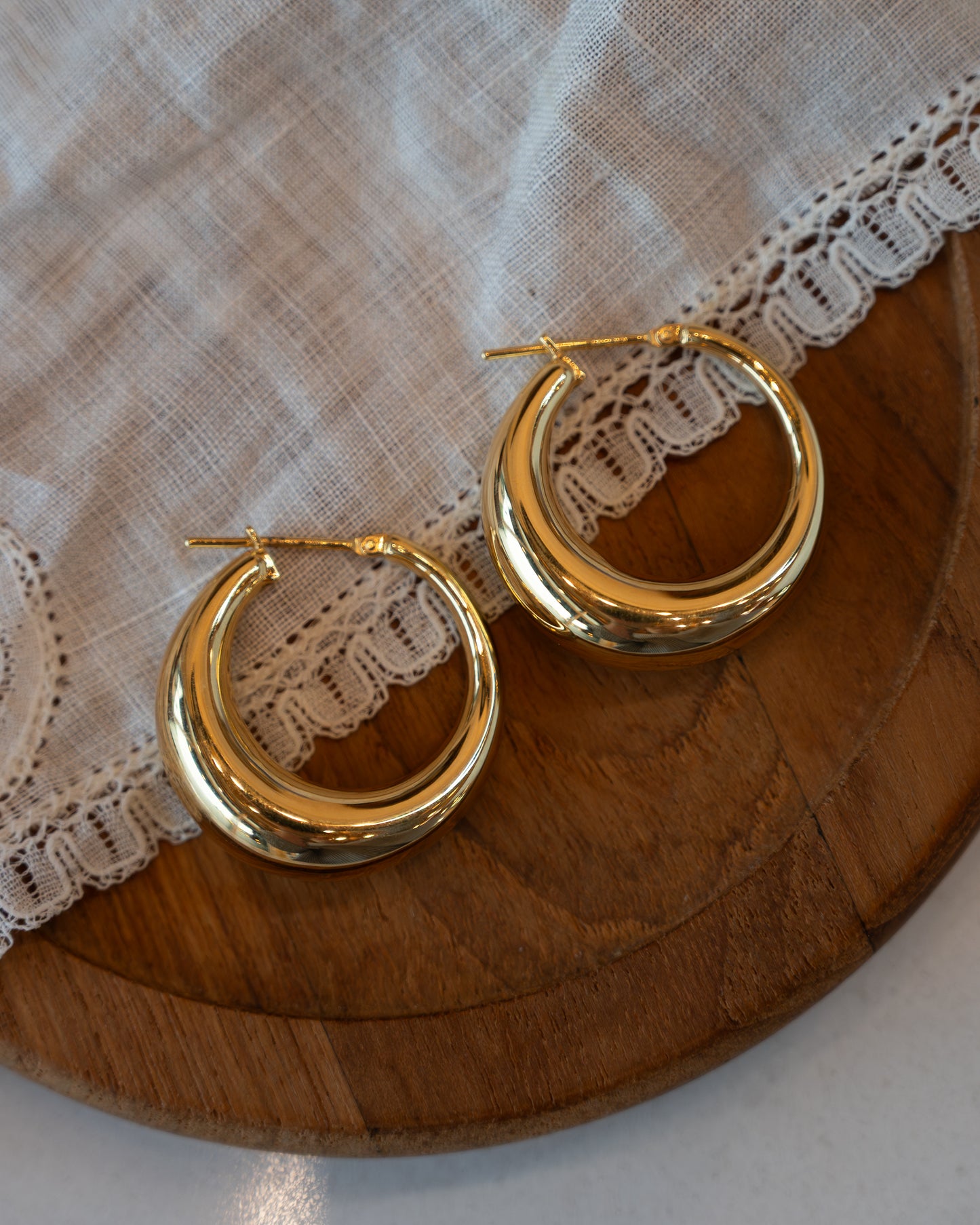Tapered Hoop Earrings 14k Yellow Gold