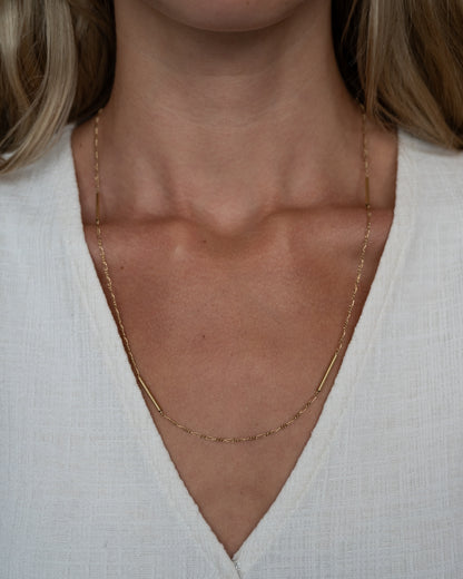 Vintage Mid-Century Figaro Chain Necklace 14k Yellow Gold