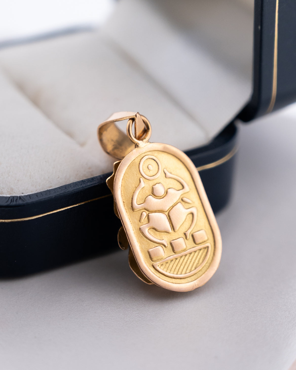 Cabochon Cut Malachite Scarab Pendant 14k Yellow Gold