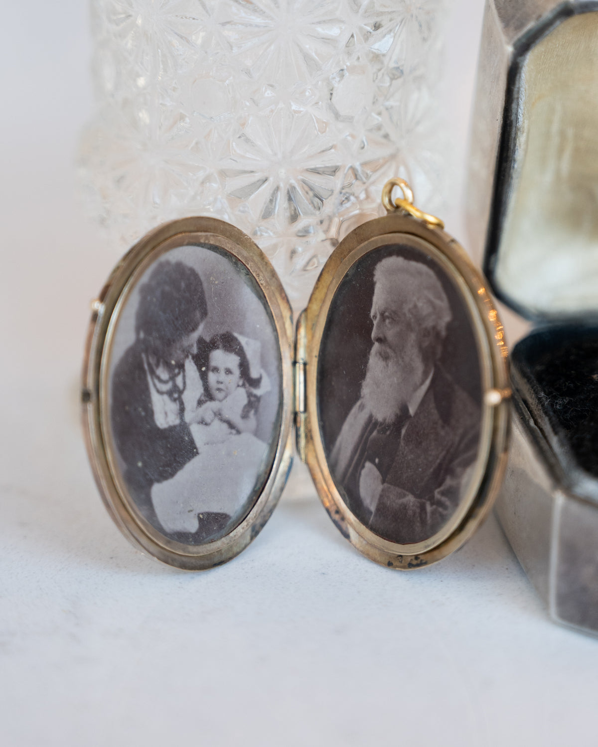 Antique Victorian Pearl Mourning Locket Pendant 10k Gold