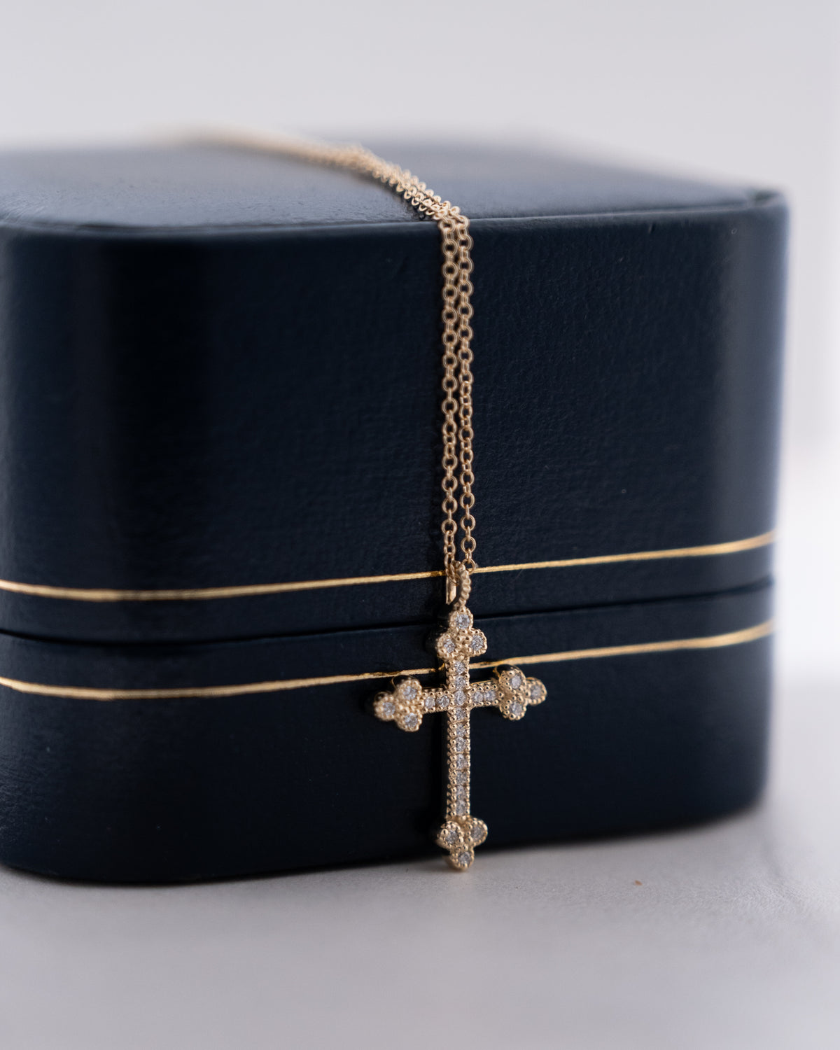 .10 Diamond Cross Milgrain Pendant Necklace 14k Yellow Gold