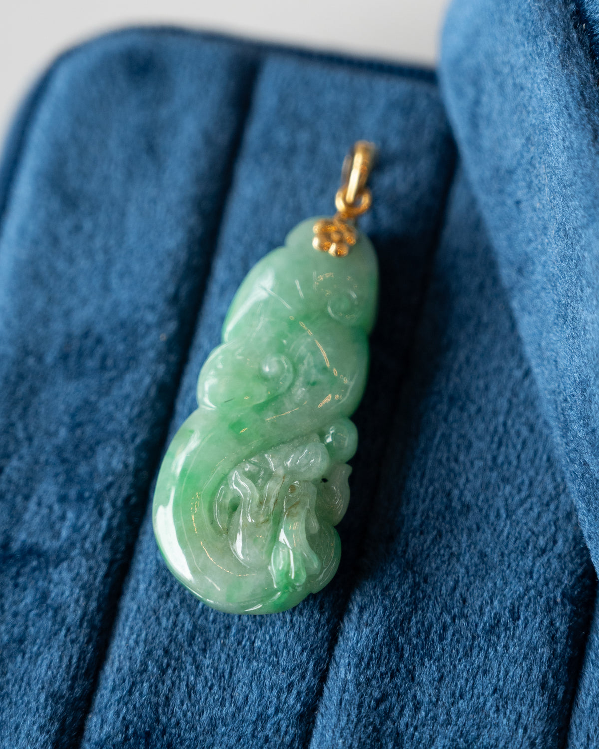 Carved Jadeite Dragon Pendant 18k Yellow Gold