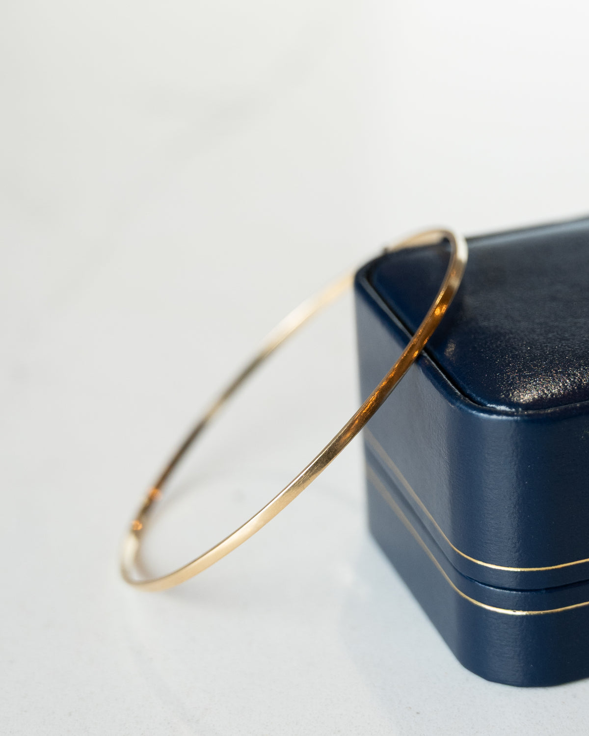 Rounded Bangle Bracelet 18k Yellow Gold