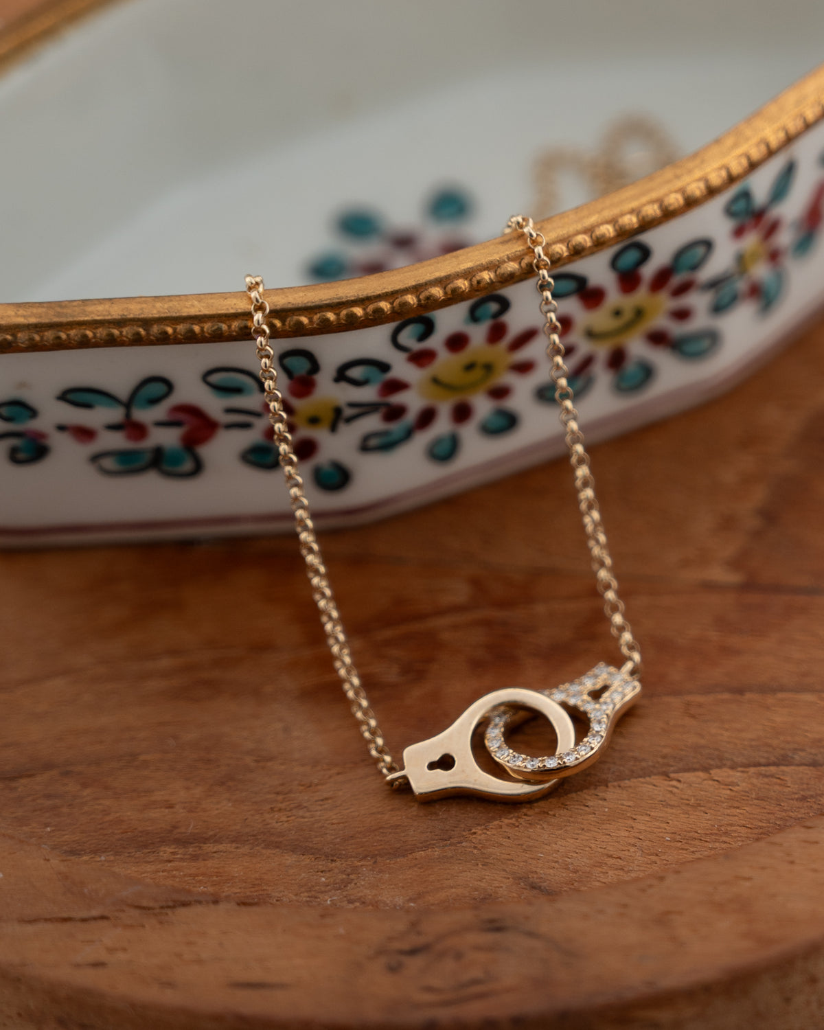 Effy Diamond Handcuff Pendant Necklace 14k Yellow Gold