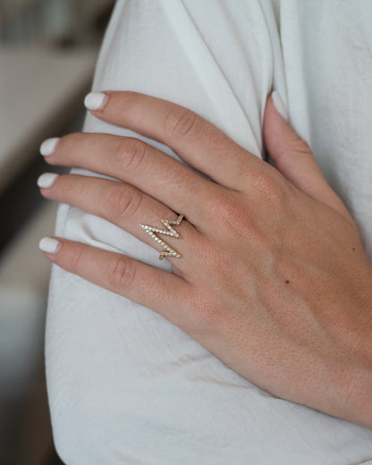 Diamond Pave Heartbeat Cocktail Ring 14k Yellow Gold