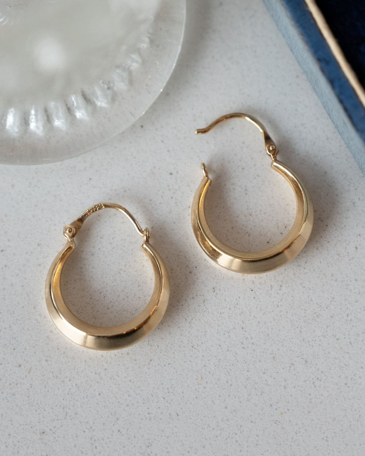 Knife Edge Hoop Earrings 14k Yellow Gold