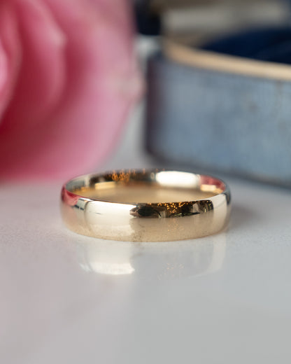 Men's European Profile Wedding Band 14k Yellow Gold