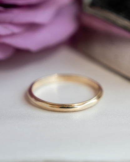 Vintage Mid-Century Half Round Wedding Band 14k