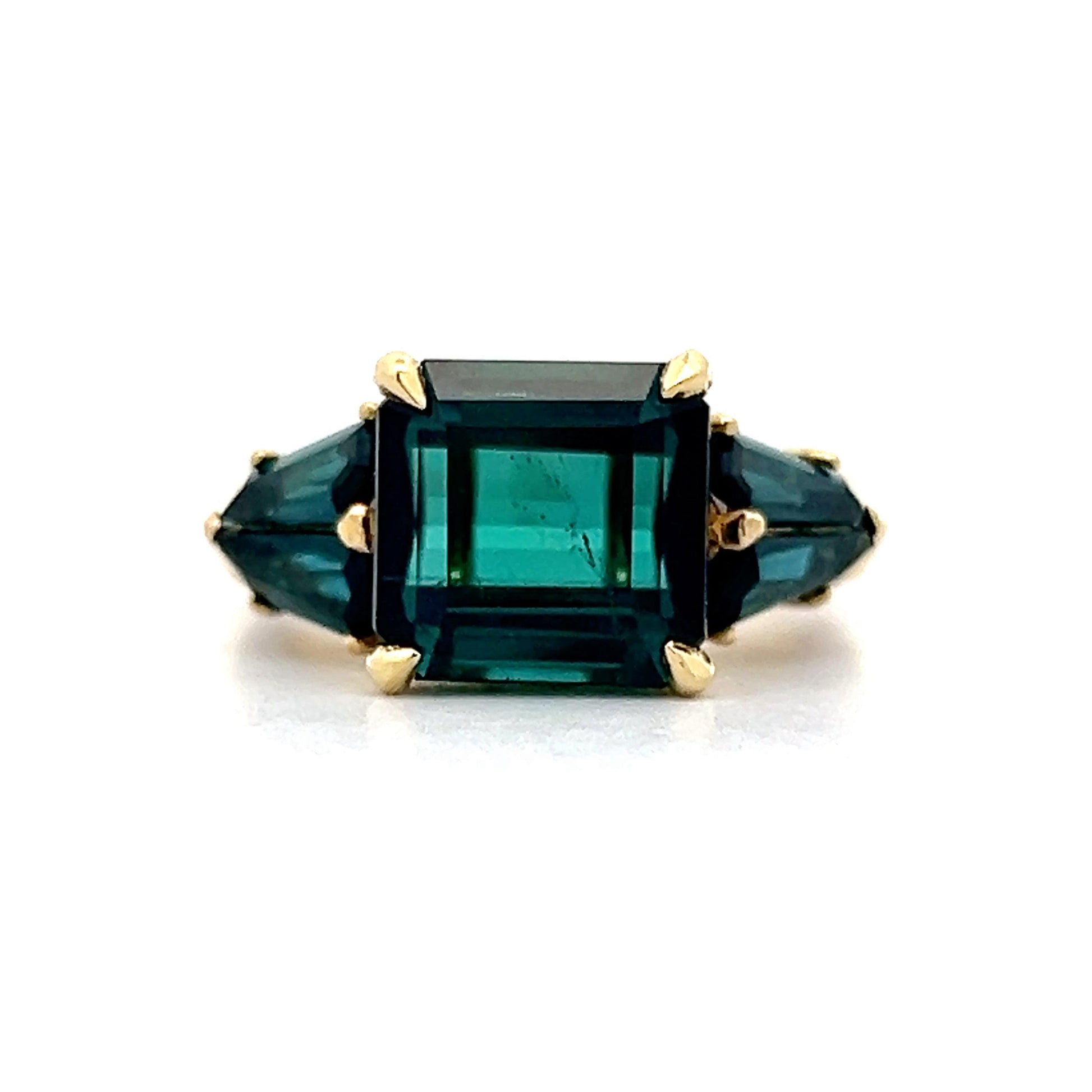Green Tourmaline & Diamond Ring in 18k Yellow Gold