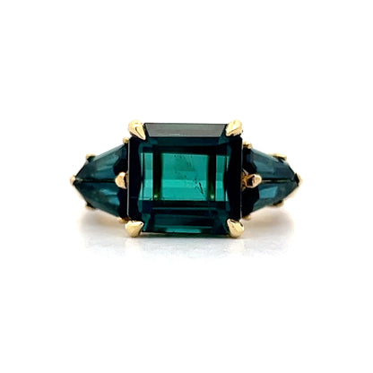 Green Tourmaline & Diamond Ring in 18k Yellow Gold