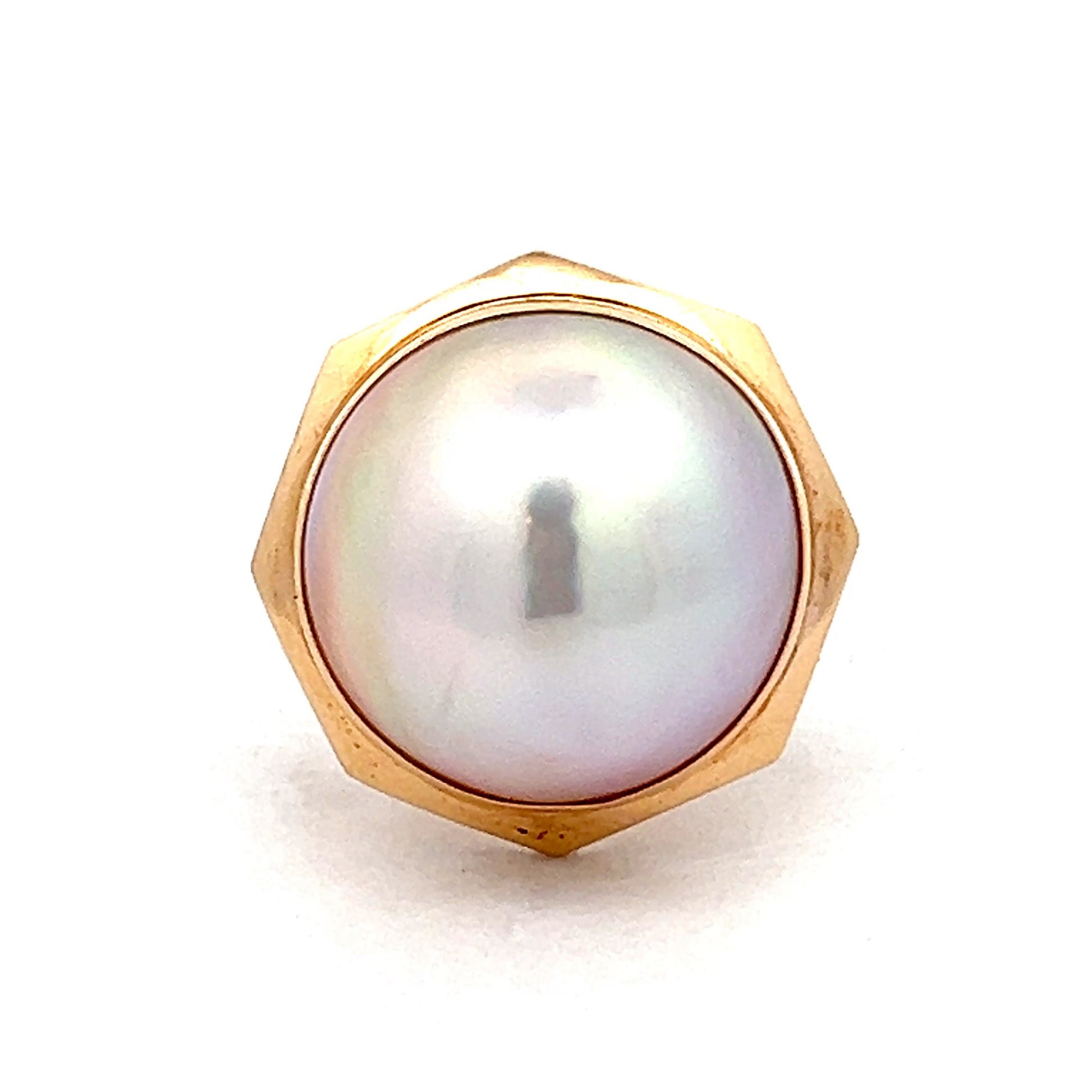 Mabe Pearl Cocktail Ring in 18k Yellow Gold