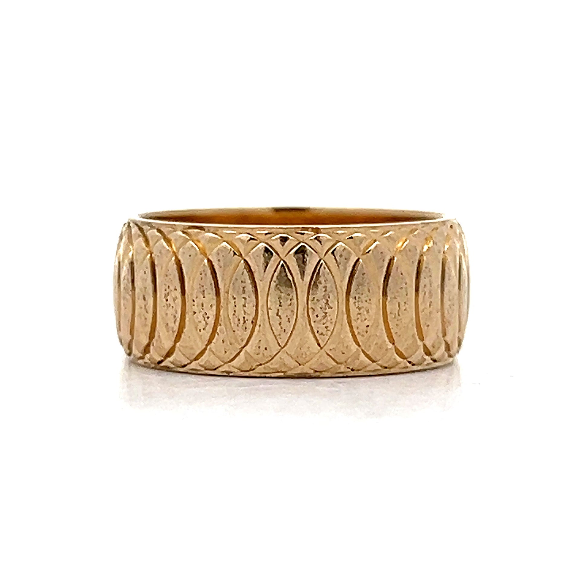 Mens Circular Geometric Pattern Wedding Band in 14k