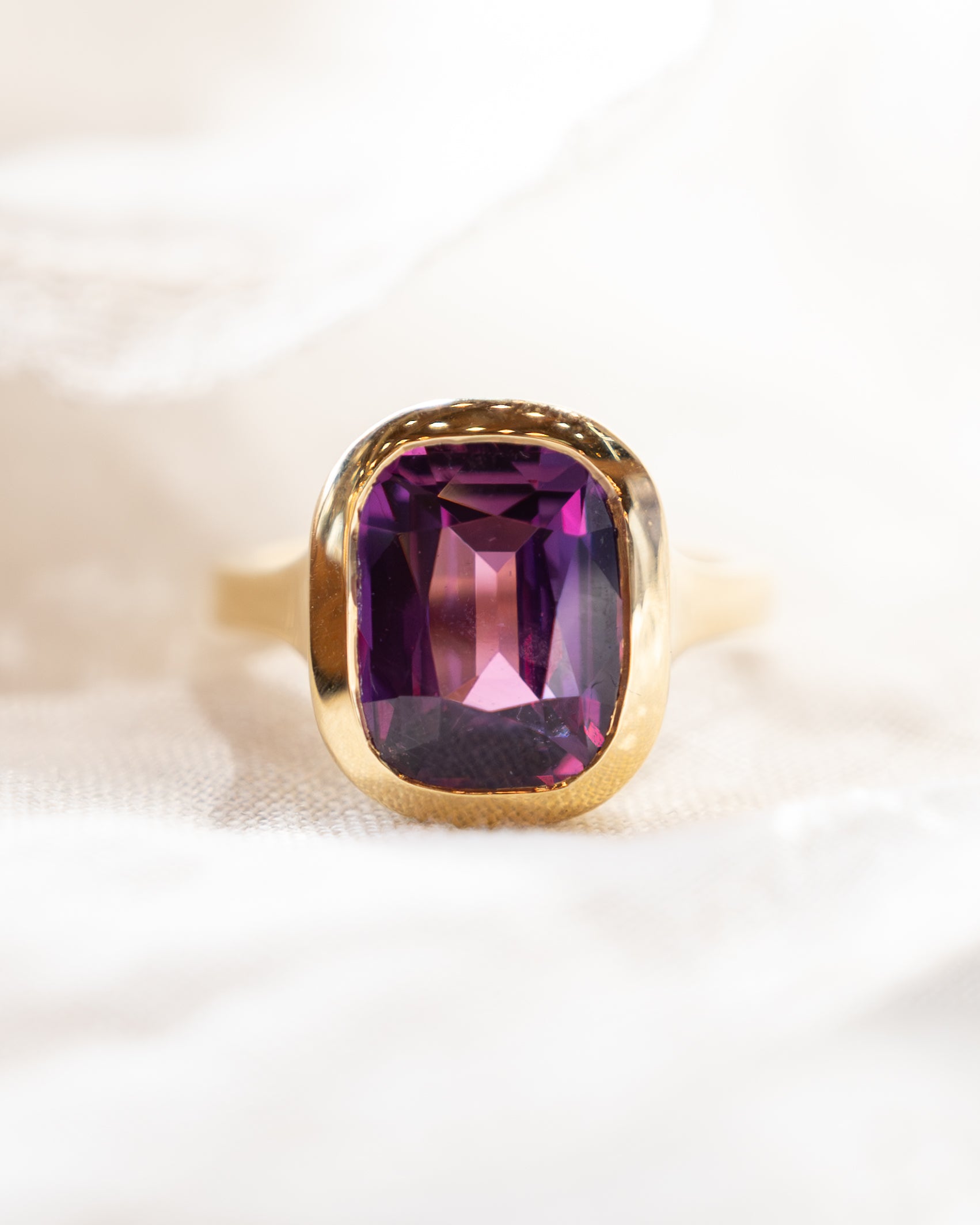 Cushion Cut Engagement Rings