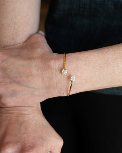 .54 Pear Diamond Bangle Bracelet 18k Yellow Gold