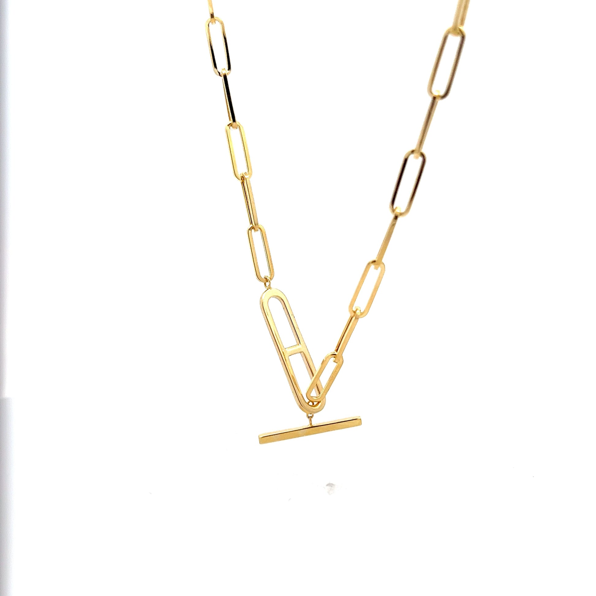 Paperclip Chain Toggle Necklace in 14k Yellow Gold