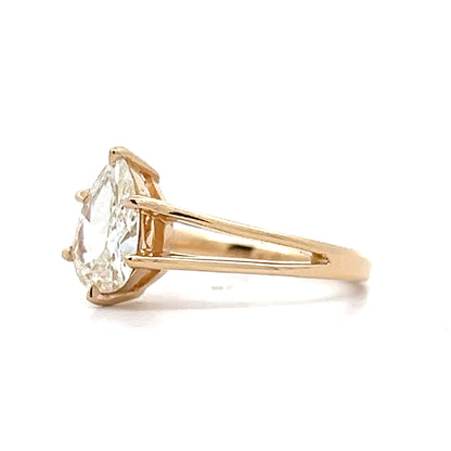 1.15 Pear Cut Diamond Engagement Ring in 14k Yellow Gold