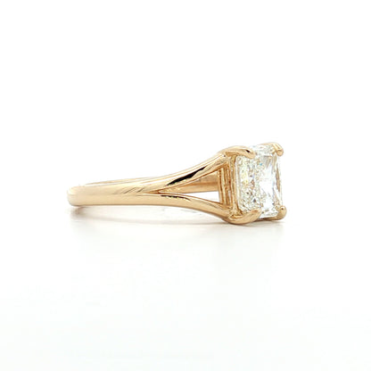 1.20 Radiant Cut Diamond Engagement Ring 14k