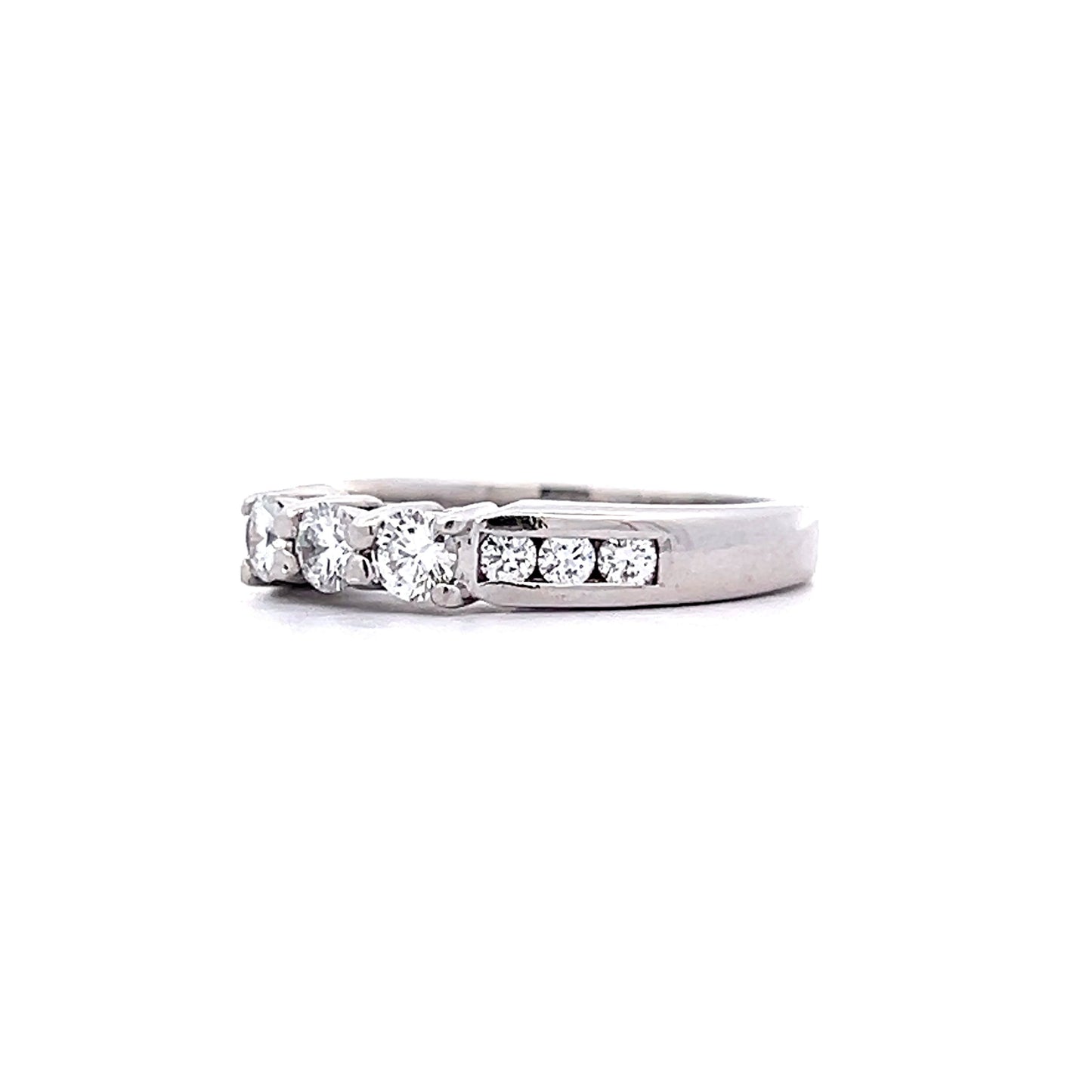 .66 Round Brilliant Diamond Wedding Band in 18k