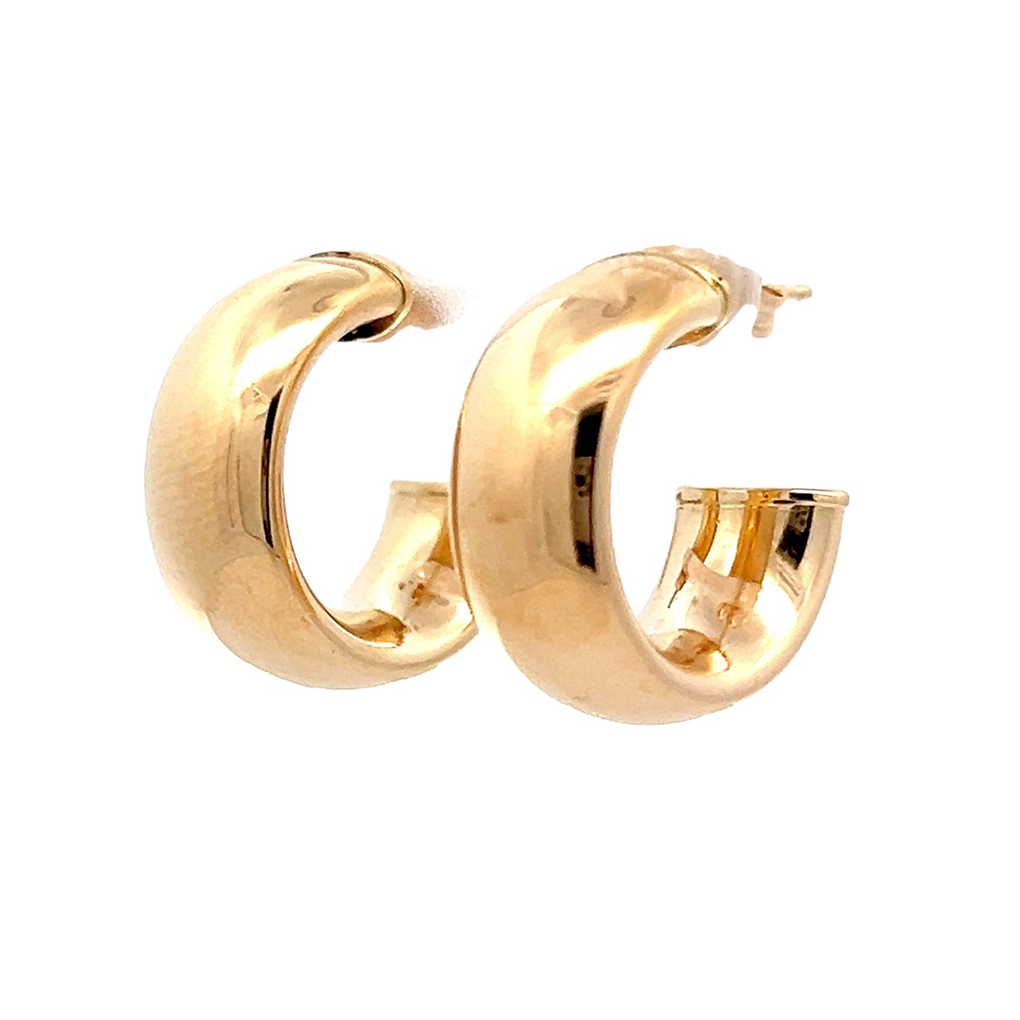 Wide Chunky Huggie Hoop Earrings in 14k Yellow Gold