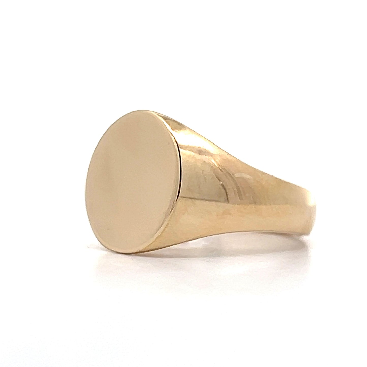 Oval Face Signet Ring in 14k Yellow Gold