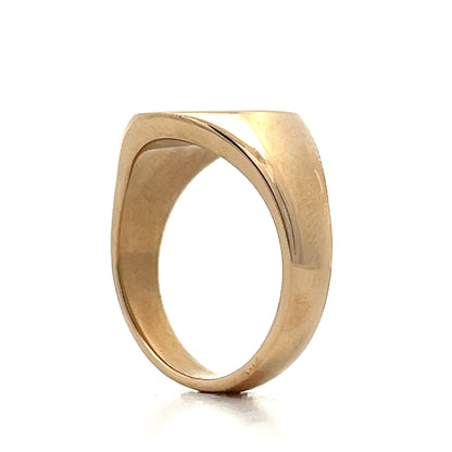 Oval Face Signet Ring in 14k Yellow Gold