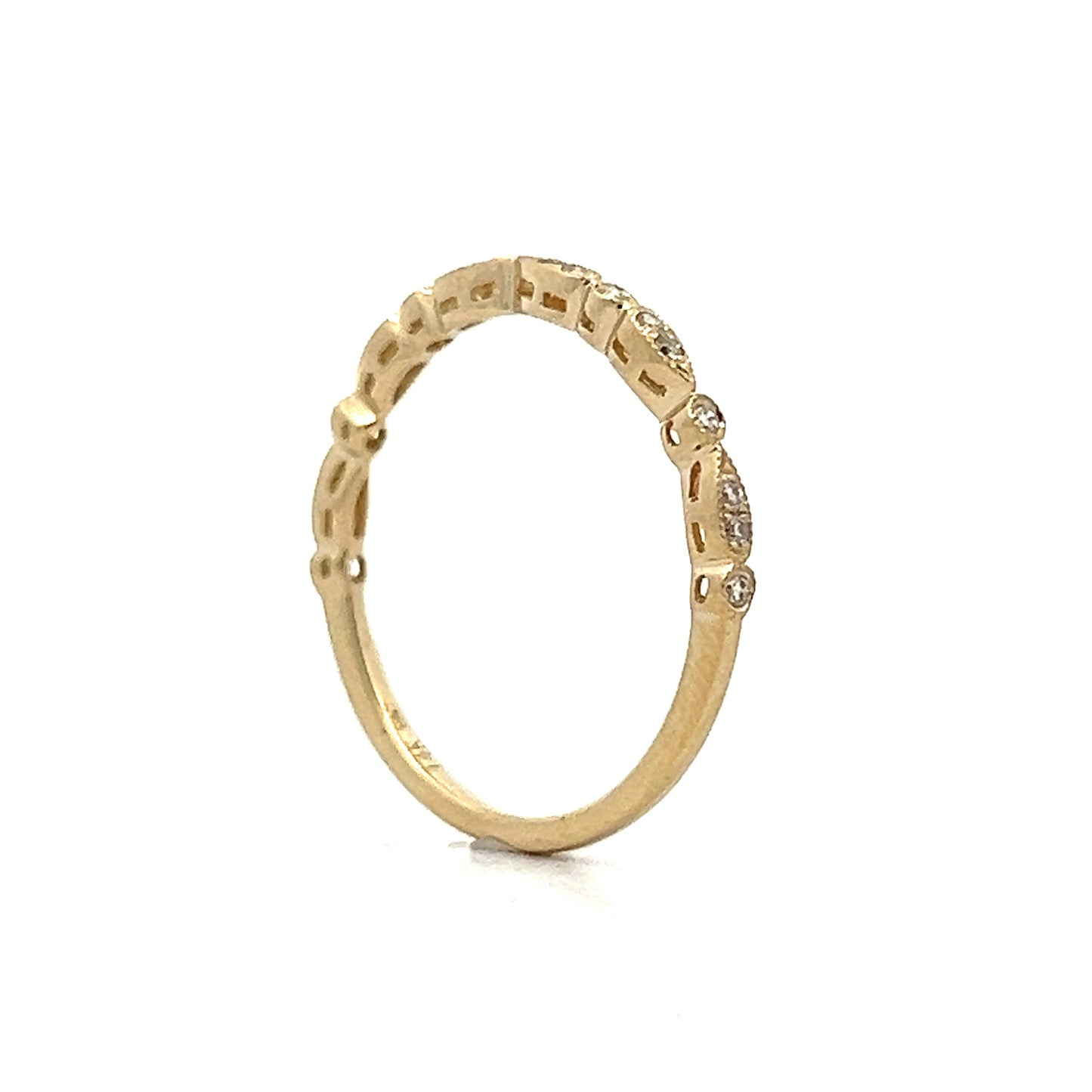 .10 Diamond Wedding Band in 14k Yellow Gold