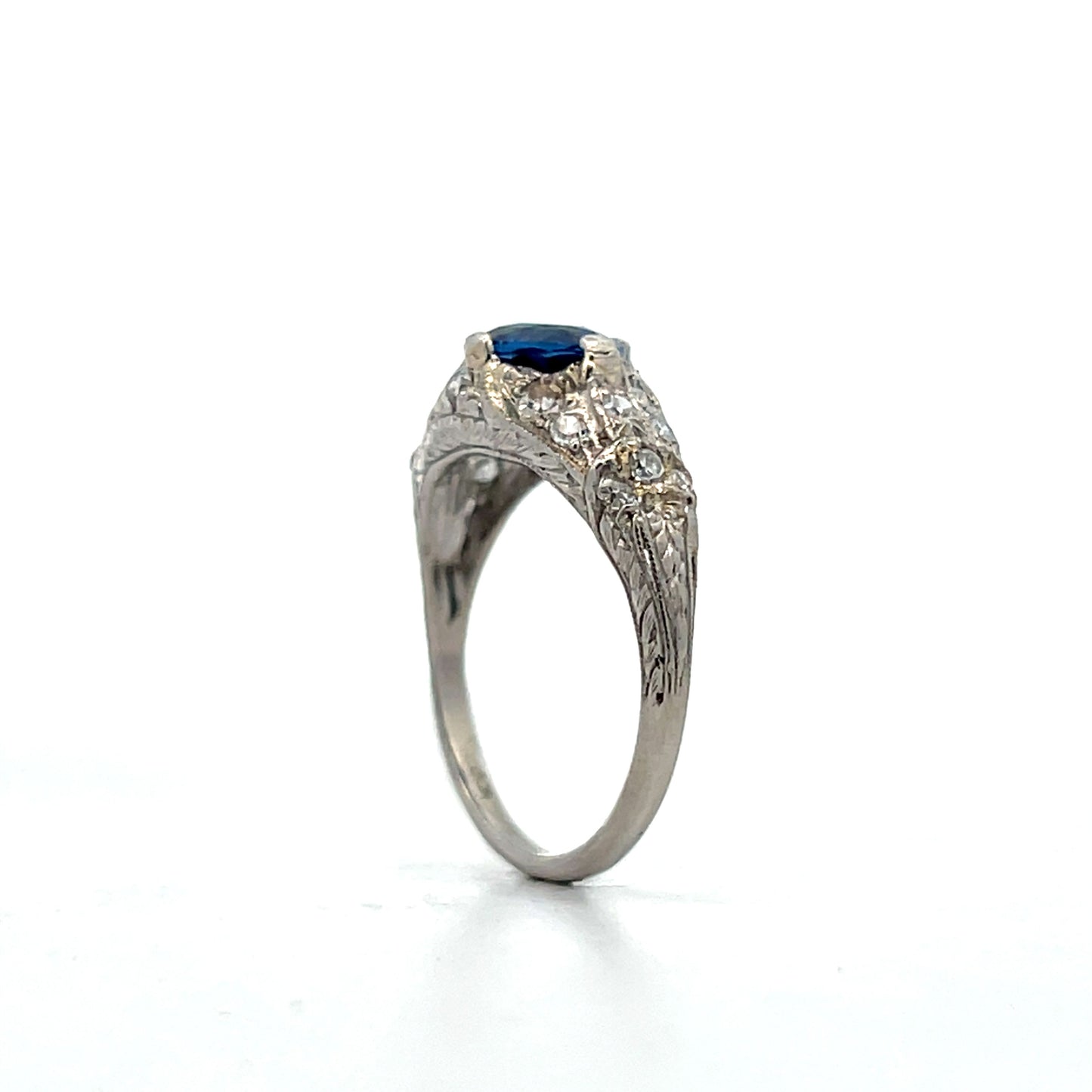 Art Deco Sapphire Engagement Ring in Platinum