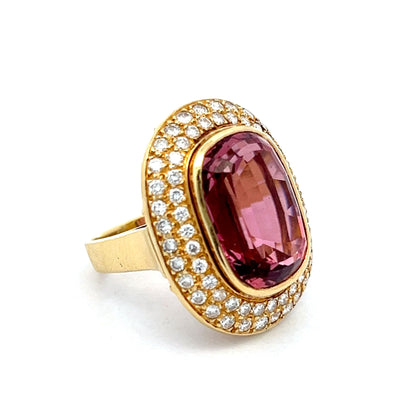 13.70 Oval Tourmaline Cocktail Ring in 18k Yellow Gold