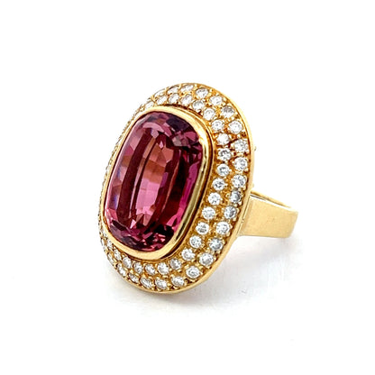 13.70 Oval Tourmaline Cocktail Ring in 18k Yellow Gold