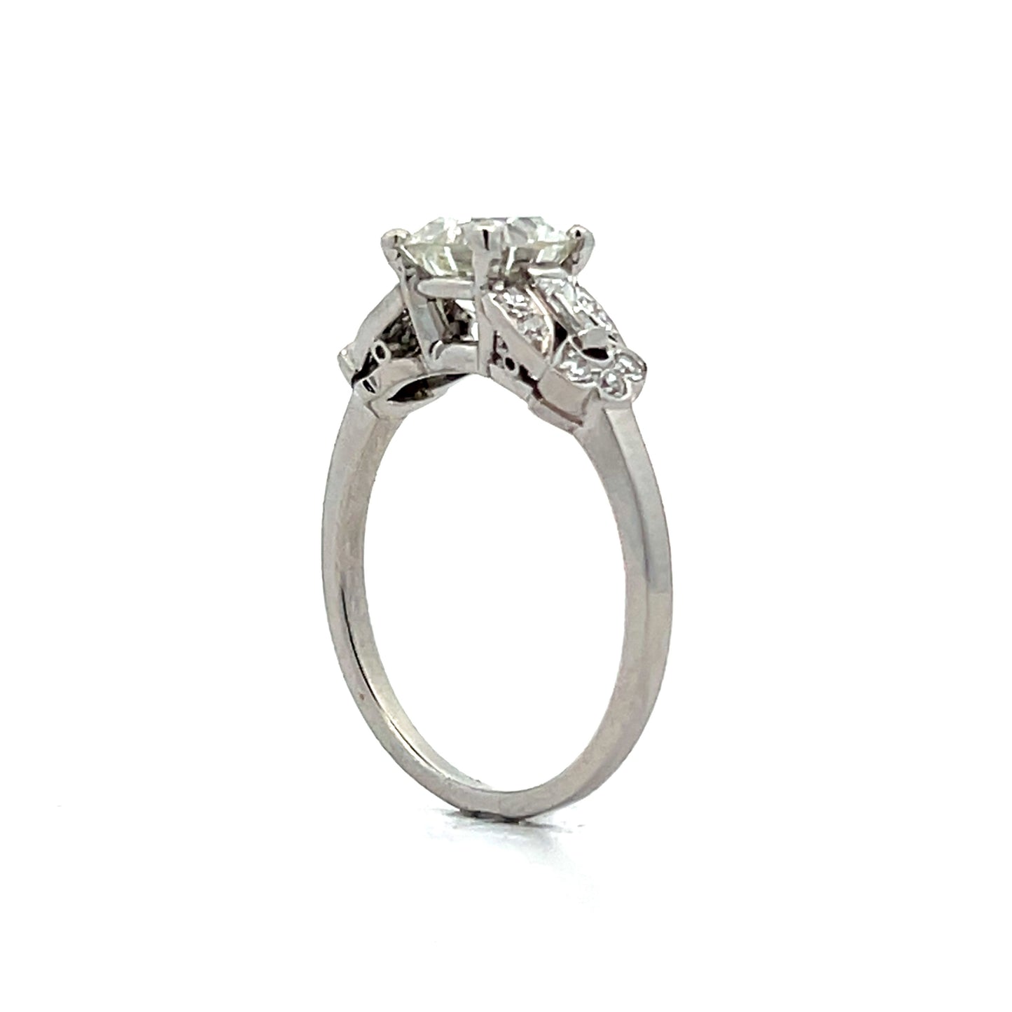 1.37 Vintage Art Deco Engagement Ring in Platinum