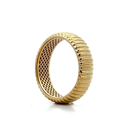 Ridge Textured Wedding Band in 14k Yellow Gold