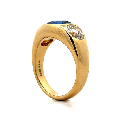 2.52 Cushion Cut Sapphire Cocktail Ring in 18k