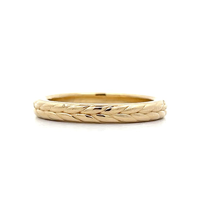 Classic Chevron Stacking Band in 14k Yellow Gold